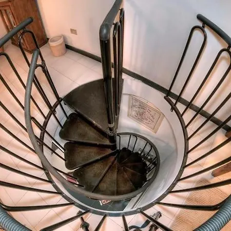 Apartment Mansarda A Finalborgo - Fascino E Tradizione Finale Ligure
