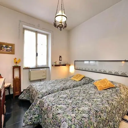 Apartament Mansarda A Finalborgo - Fascino E Tradizione